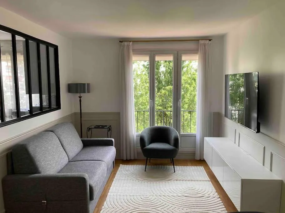 Le Daumesnil + Balcon 2br 4/6peoples Διαμέρισμα *