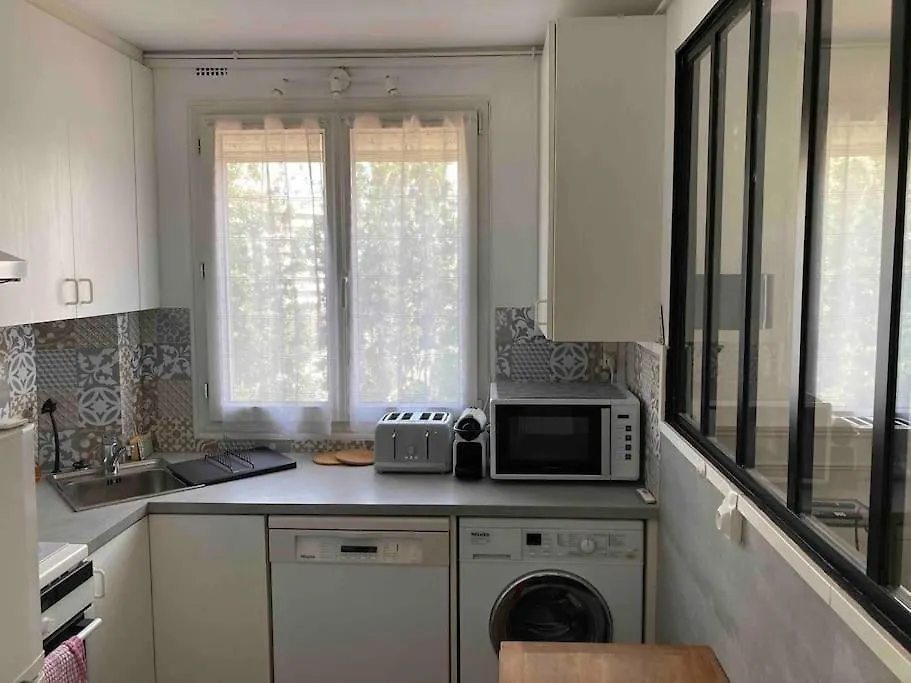 Le Daumesnil + Balcon 2br 4/6peoples Apartment